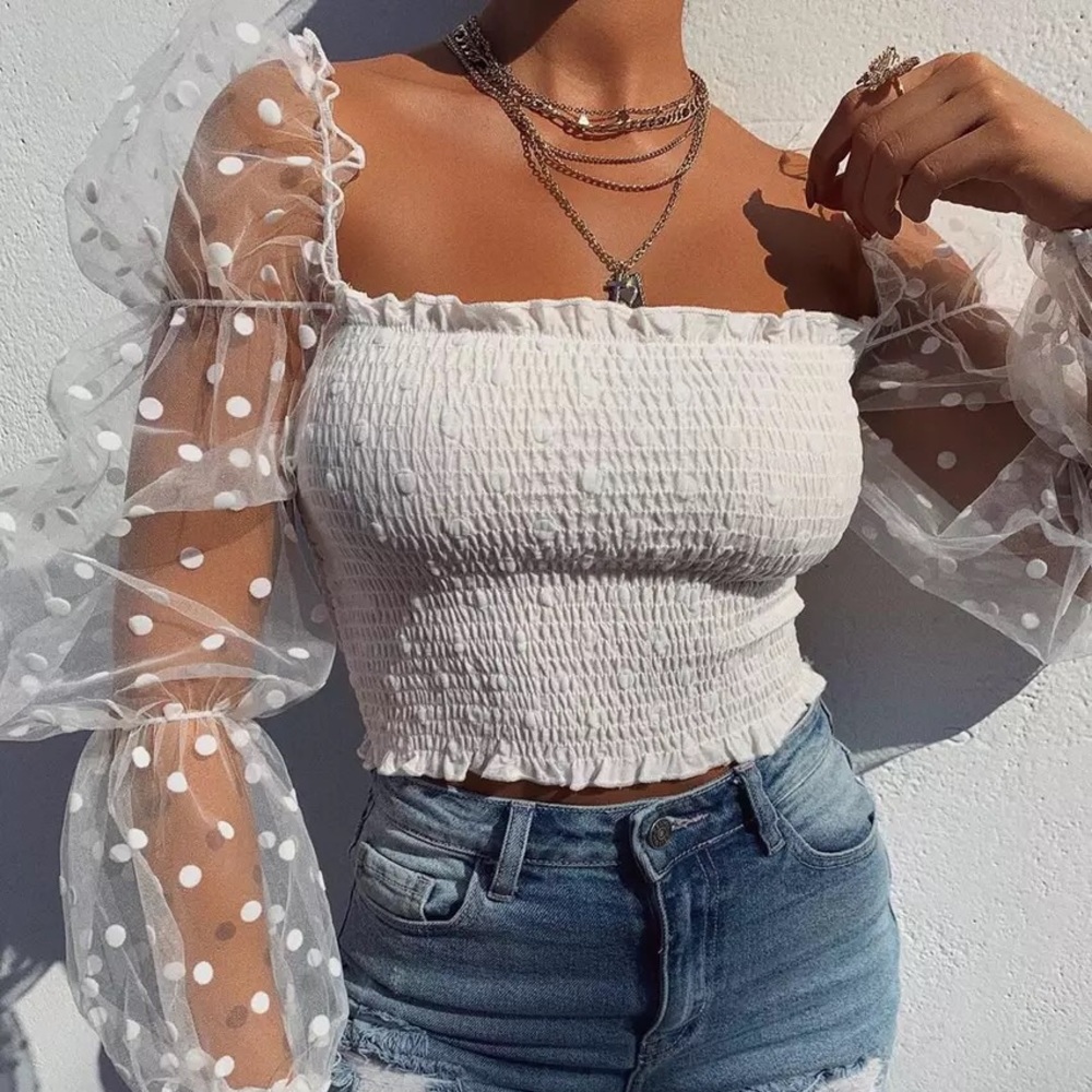 Polka Dot Balloon Sleeve Blouse